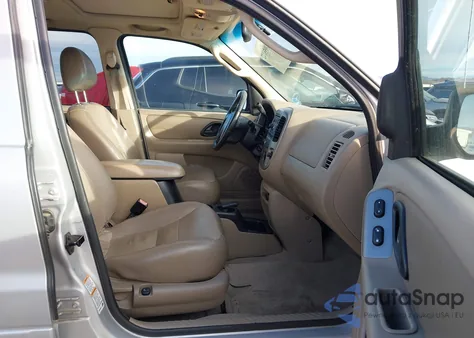 2004 Ford Escape Limited из США, поврежденный, VIN 1FMCU94194KB61137